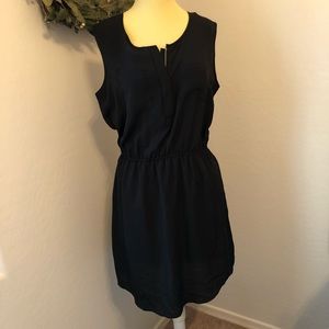 Apt 9 black dress zip front and pockets
